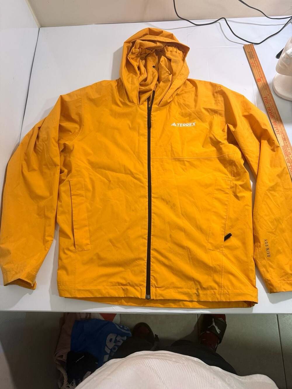 Adidas Terrex Multi RAIN.RDY 2-Layer Jacket Yellow Sz XL